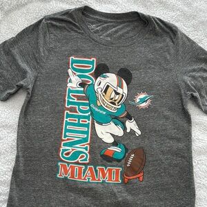 Disney Miami Dolphins Mickey Mouse Size Lg (14/16) kids tee